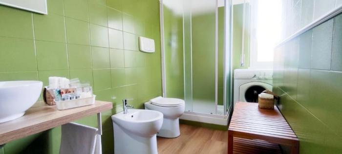 2 Bedroom Gem Near Milano Centrale Fast Wi Fi Kademy House الغرفة الصورة
