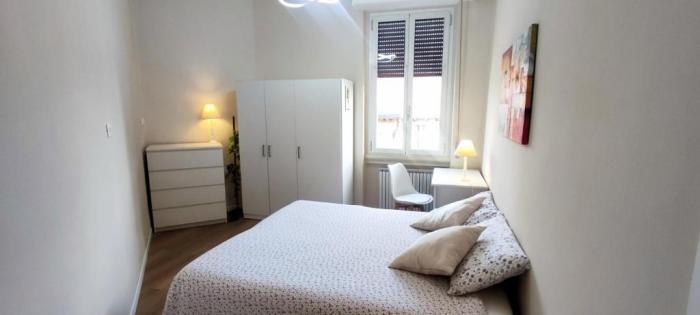 2 Bedroom Gem Near Milano Centrale Fast Wi Fi Kademy House الغرفة الصورة