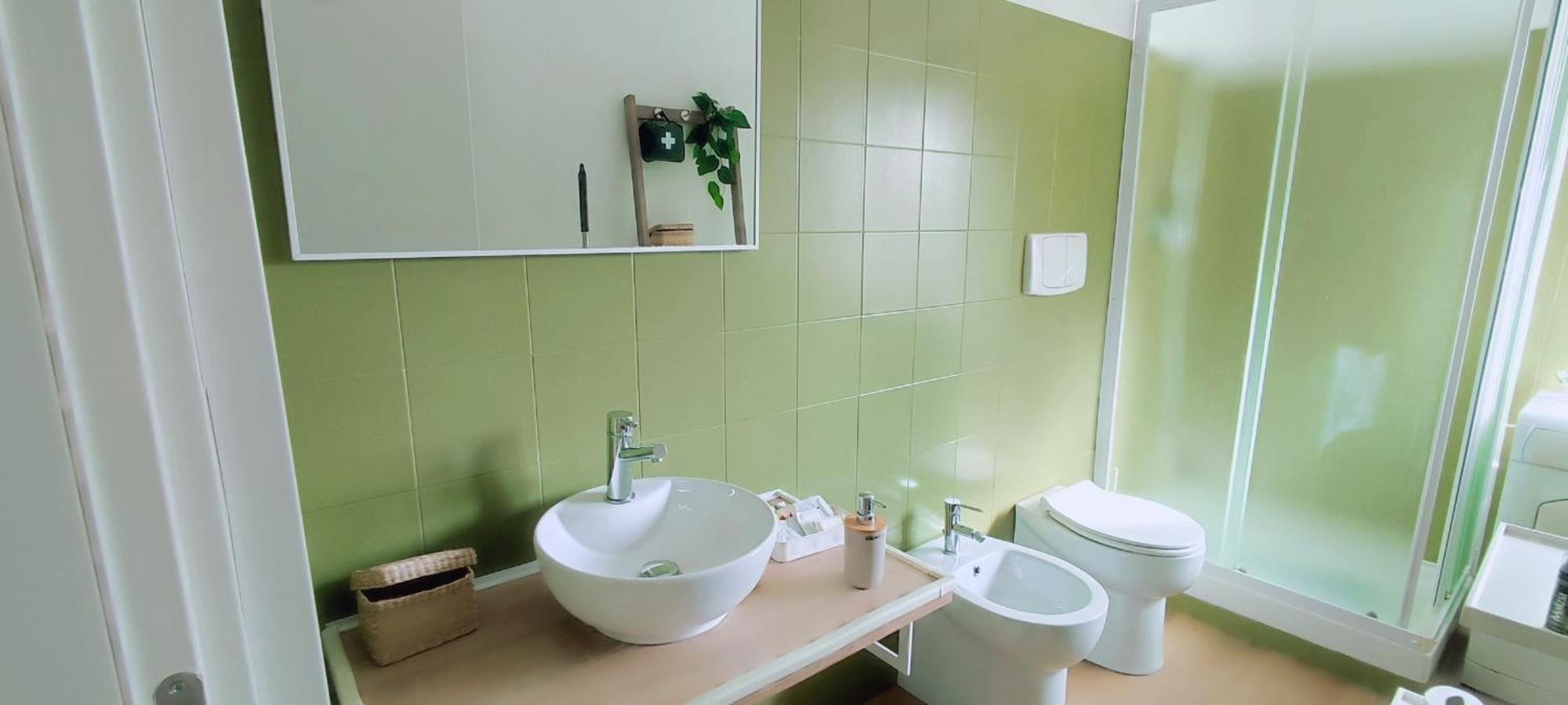 2 Bedroom Gem Near Milano Centrale Fast Wi Fi Kademy House المظهر الخارجي الصورة